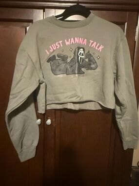Cropped Graphic Sweatshirt - "I Just Wanna Talk" Size Small